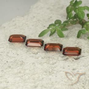 Pyrope Garnet Gemstones in 6 x 4 mm (calibrated) Size for Sale, Pyrope Garnet Stones in Sangria Red Color