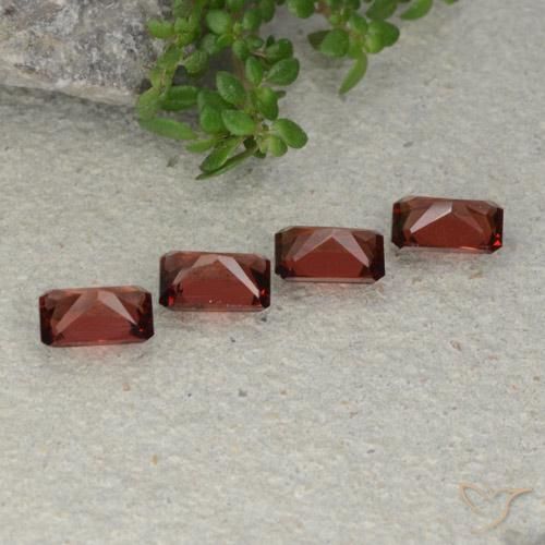 Pyrope Garnet Gemstones in 6 x 4 mm (calibrated) Size for Sale, Pyrope Garnet Stones in Dark Red Color
