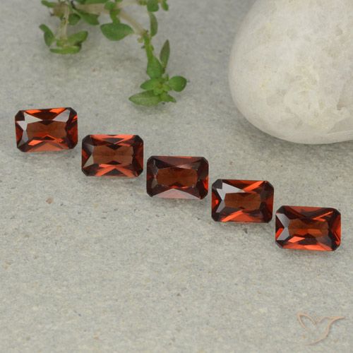2.93ctw Natural Dark Red Pyrope Garnet, Emerald Cut, VVS-VS