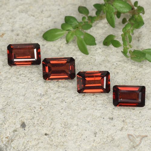 2.61ctw Natural Deep Red Pyrope Garnet, Emerald Cut, VS