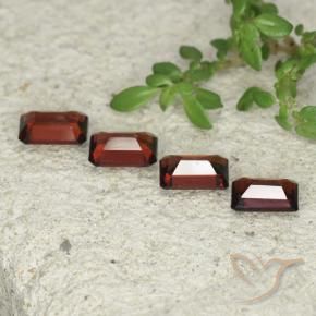 Pyrope Garnet Gemstones in 6 x 4 mm (calibrated) Size for Sale, Pyrope Garnet Stones in Deep Red Color