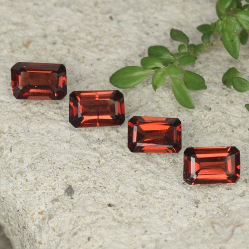 2.01ctw Natural Deep Red Pyrope Garnet, Emerald Cut, VS