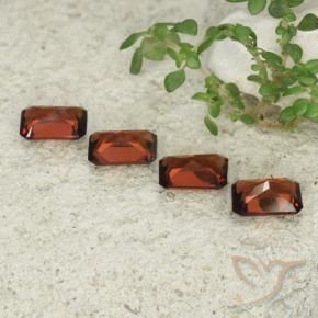 Pyrope Garnet Gemstones in 6 x 4 mm (calibrated) Size for Sale, Pyrope Garnet Stones in Medium Red Color