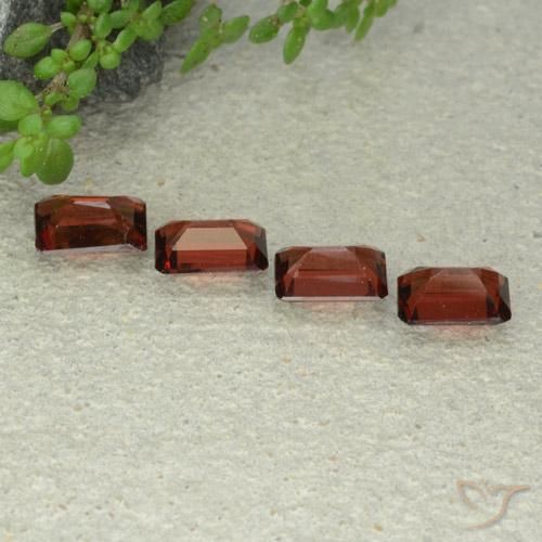Pyrope Garnet Gemstones in 5.8 x 3.8 mm Size for Sale, Pyrope Garnet Stones in Deep Red Color
