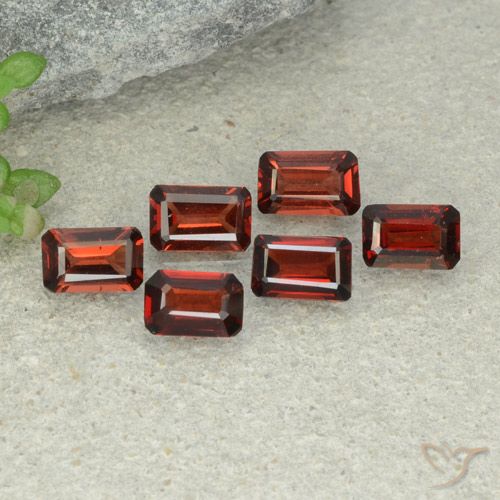 3.04ctw Natural Dark Red Pyrope Garnet, Emerald Cut, VS