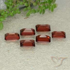 Pyrope Garnet Gemstones in 6 x 4 mm (calibrated) Size for Sale, Pyrope Garnet Stones in Dark Red Color