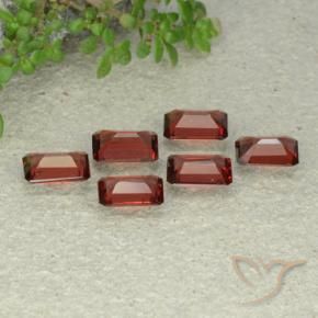 Pyrope Garnet Gemstones in 5.7 x 3.8 mm Size for Sale, Pyrope Garnet Stones in Dark Red Color