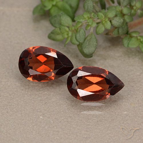 1.80ctw Natural Sangria Red Pyrope Garnet, Pear Shape, VVS-VS