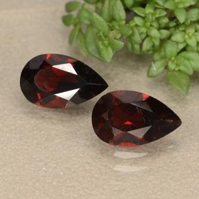 Deep Red Pyrope Garnet Gem - 1ct Pear Facet (ID: 487779)