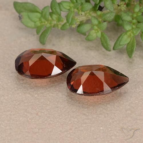 Pyrope Garnet Gemstones in 8 x 5 mm (calibrated) Size for Sale, Pyrope Garnet Stones in Deep Red Color