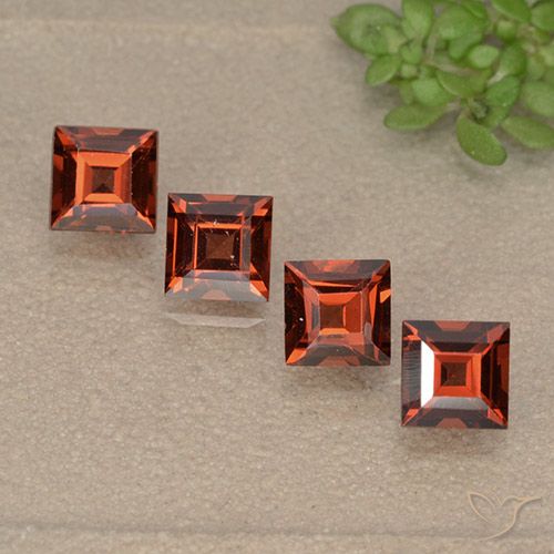 2.02ctw Natural Bright Red Pyrope Garnet, Square, VVS-VS