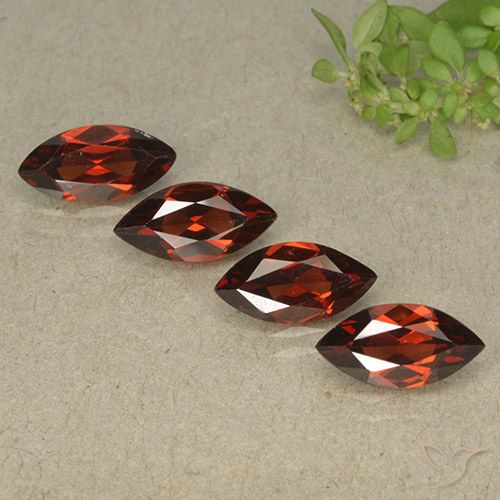 4.69ctw Natural Sangria Red Pyrope Garnet, Marquise, VVS-VS