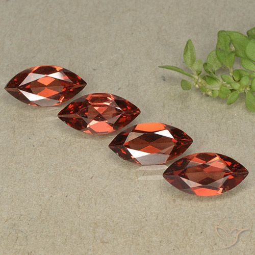 4.05ctw Natural Medium Red Pyrope Garnet, Marquise, VVS-VS