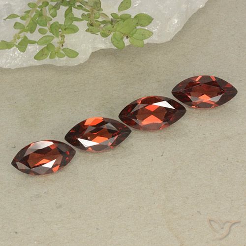 Rouge foncé Grenat Pyrope gemme - 1ct Marquise facette (ID: 498641)