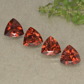 Bright Red Pyrope Garnet Gem - 0.9ct Trillion Facet (ID: 498796)