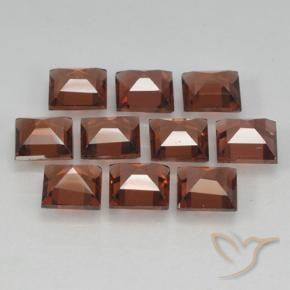 Pyrope Garnet Gemstones in 4 x 4 mm (calibrated) Size for Sale, Pyrope Garnet Stones in Medium Red Color