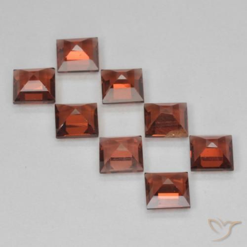Pyrope Garnet Gemstones in 4 x 4 mm (calibrated) Size for Sale, Pyrope Garnet Stones in Scarlet Red Color
