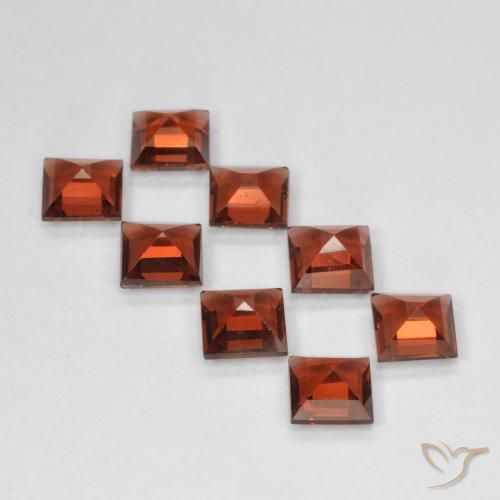 Pyrope Garnet Gemstones in 4 x 4 mm (calibrated) Size for Sale, Pyrope Garnet Stones in Deep Red Color