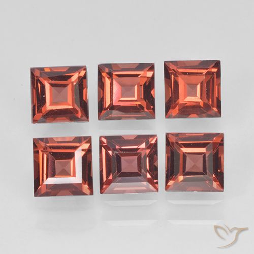 2.63ctw Natural Scarlet Red Pyrope Garnet, Square, VVS-VS