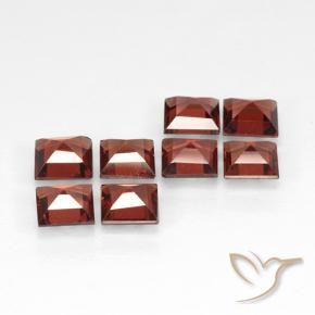 Pyrope Garnet Gemstones in 4 x 4 mm (calibrated) Size for Sale, Pyrope Garnet Stones in Brick Red Color
