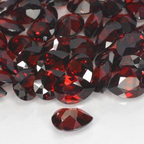 Pyrope Garnet Gemstone in 7.2 x 5.3 mm Size for Sale, Pyrope Garnet Stone in Deep Blood Red Color