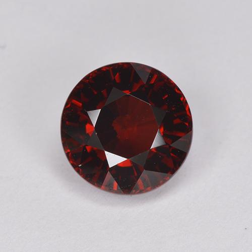 2.18 ct Red Pyrope Garnet Gemstone, Pyrope Garnet Gem in Round Facet Shape for Sale.