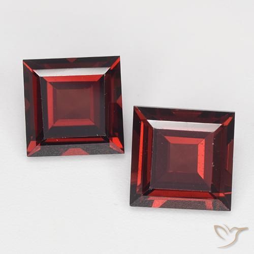 Deep Blood Red Pyrope Garnet Gem - 2ct Square Step-Cut (ID: 513486)