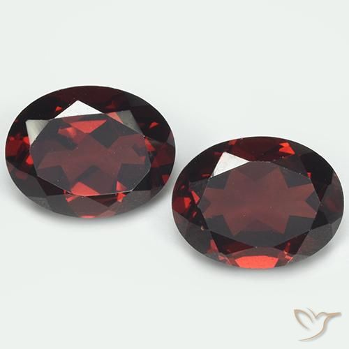 Deep Blood Red Гранат Пироп Камень - 2.3ct Фасетный Овал (ID: 513511)