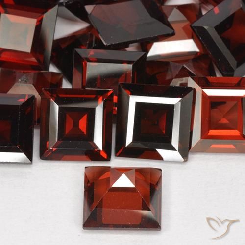 Pyrope Garnet Gemstones in 8 x 8 mm (calibrated) Size for Sale, Pyrope Garnet Stones in Merlot Red Color