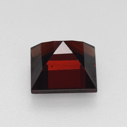 Pyrope Garnet Gemstone in 6 x 6 mm (calibrated) Size for Sale, Pyrope Garnet Stone in Dark Red Color