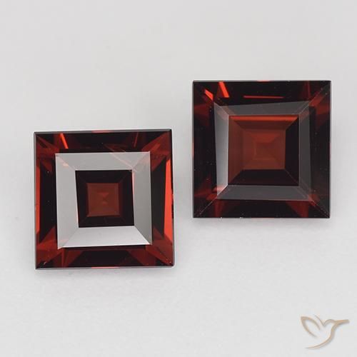 2.55ctw Natural Dark Red Pyrope Garnet, Square, VVS-VS