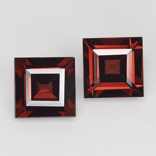 Dark Red Pyrope Garnet Gem - 1.3ct Square Step-Cut (ID: 515385)