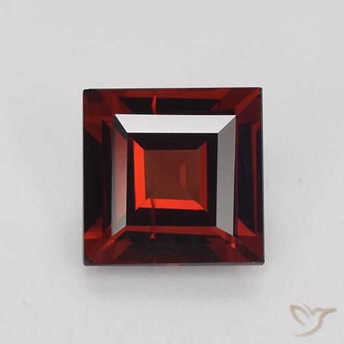 1.98ct Natural Deep Blood Red Pyrope Garnet, Square, VVS-VS