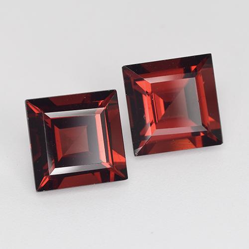 Sangria Red Гранат Пироп Камень - 2.8ct Квадратная форма ступенчатая огранка (ID: 518836)
