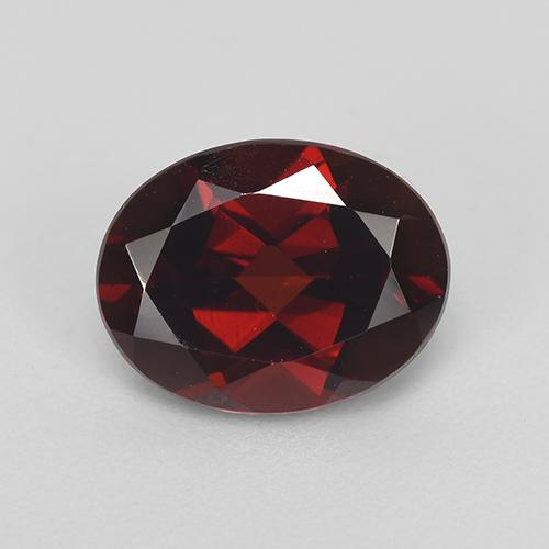 Dark Red Pyrope Garnet Gem - 2.3ct Oval Facet (ID: 520241)