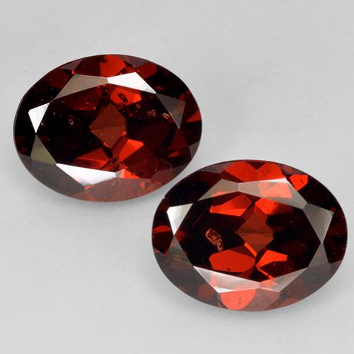 Dark Red Pyrope Garnet Gem - 2.2ct Oval Facet (ID: 520316)