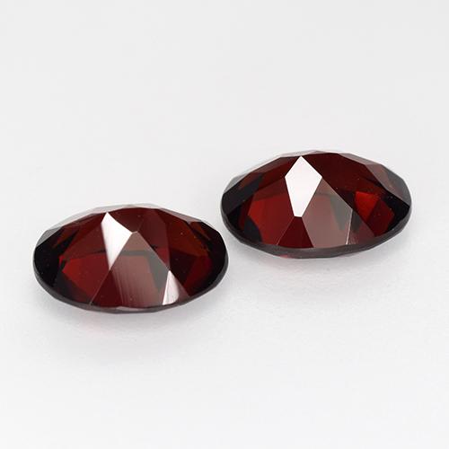 Pyrope Garnet Gemstones in 9 x 7 mm (calibrated) Size for Sale, Pyrope Garnet Stones in Dark Red Color
