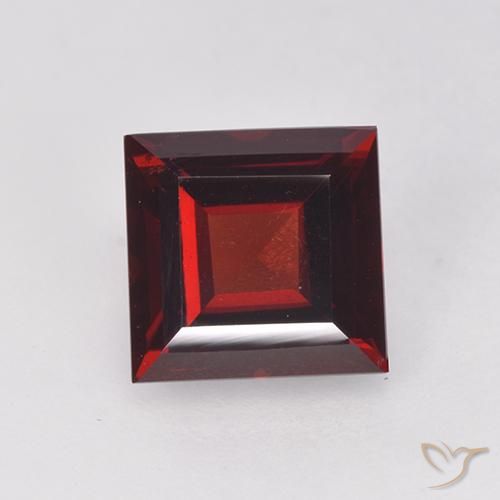 2.11ct Natural Deep Blood Red Pyrope Garnet, Square, VVS-VS