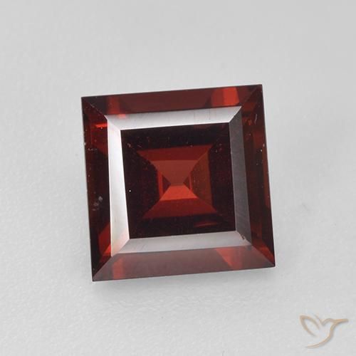 2.10ct Natural Dark Red Pyrope Garnet, Square, VVS-VS