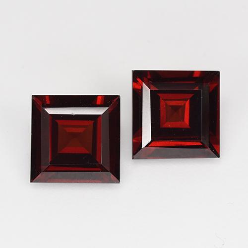 Deep Blood Red Pyrope Garnet Gem - 2ct Square Step-Cut (ID: 522490)