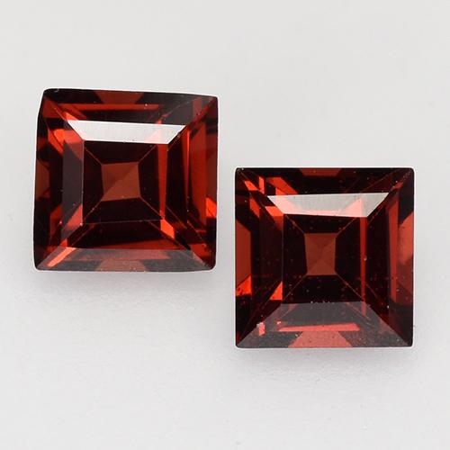 Deep Blood Red Pyrope Garnet Gem - 0.4ct Square Facet (ID: 526864)