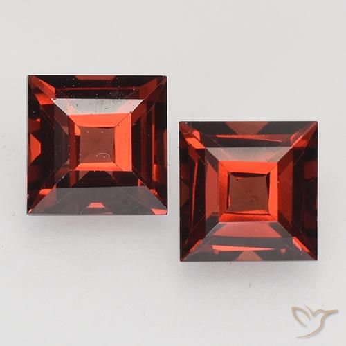 1 ct Square Cut Pyrope Garnet, 4.1 x 4.1 mm From Mozambique, Photo A