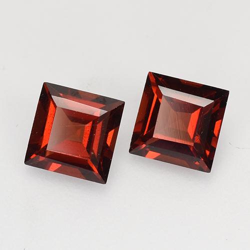 Rojo sangre intenso Granate Piropo Gema - 0.4ct Forma cuadrada (ID: 527275)