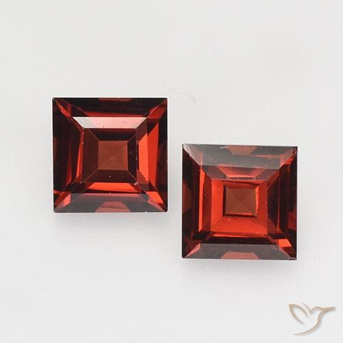 0.89 ct Square Cut Pyrope Garnet, 4.1 x 4 mm From Mozambique, Photo A