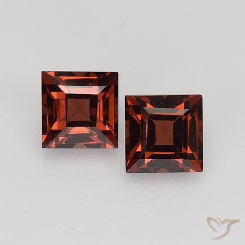 1.05ctw Natural Dark Red Pyrope Garnet, Square, VVS-VS