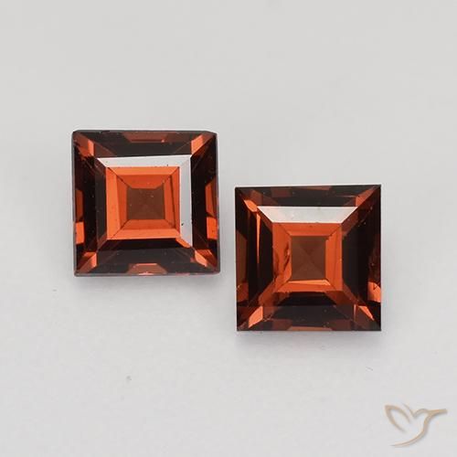 1.01 ct Square Cut Pyrope Garnet, 4.2 x 4.1 mm From Mozambique, Photo A