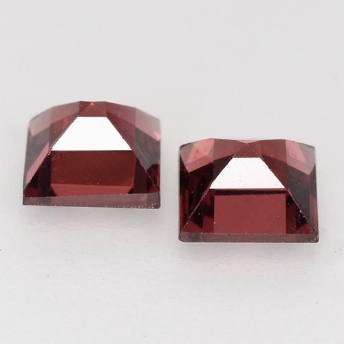 Pyrope Garnet Gemstones in 4.2 x 4.1 mm Size for Sale, Pyrope Garnet Stones in Scarlet Red Color