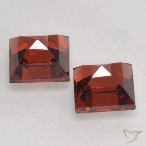 Pyrope Garnet Gemstones in 4 x 4 mm (calibrated) Size for Sale, Pyrope Garnet Stones in Sangria Red Color