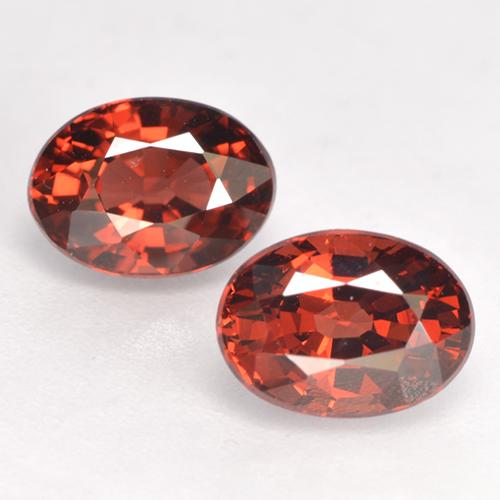 Scarlet Red Pyrope Garnet Gem - 1.3ct Oval Facet (ID: 530069)