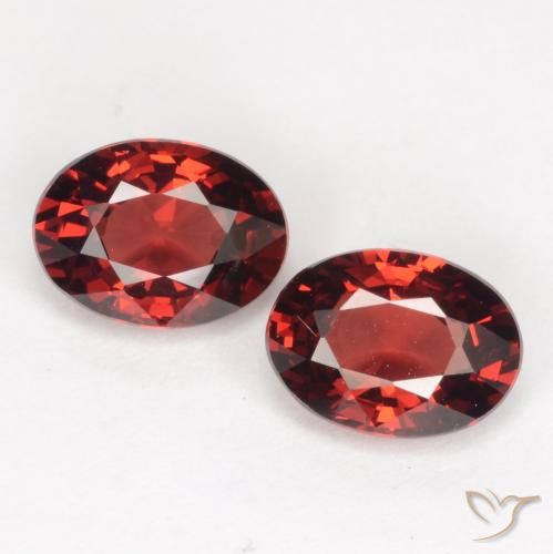 Темно-красный Гранат Пироп Камень - 1ct Фасетный Овал (ID: 537117)